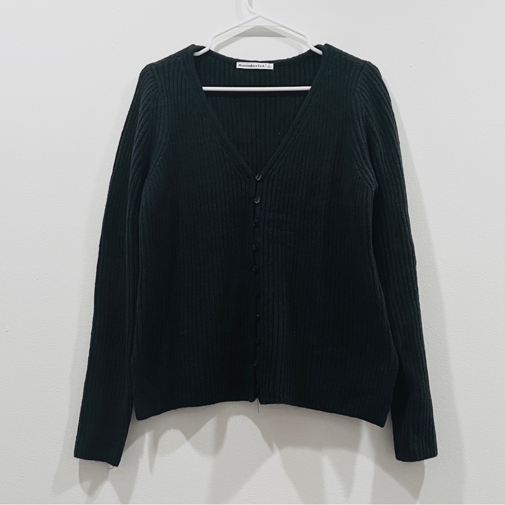 ABERCROMBIE & FITCH A&F Black Ribbed Knit Button Up Cardigan - Size Large